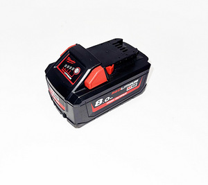 Aku Milwaukee M18 8.0 Ah HIGH OUTPUT (2 foto / 2)