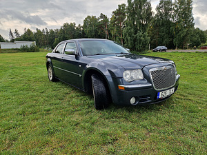 Chrysler 300c 3.0 160kw (4 foto / 9)
