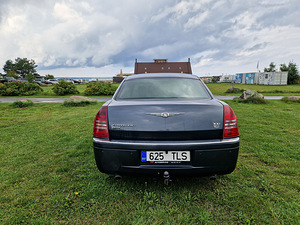 Chrysler 300c 3.0 160kw (7 foto / 9)