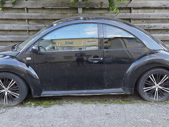 Seisma jäänud VW New Beetle 1.9 TDI automaat, 2000a.