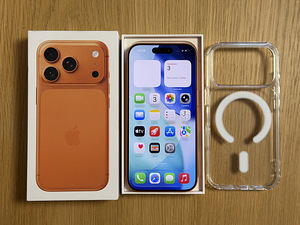 Apple iPhone 17 Pro Orange 256 ГБ как новый гарантия 07.2028 (6 фото из 8)