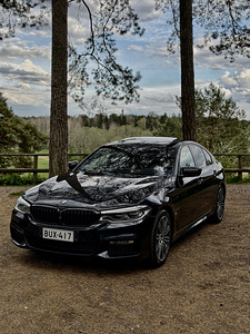 BMW G30 530e 185kw 2017 (1 foto / 14)