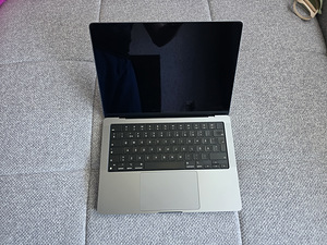 Apple MacBook Pro 14" A2442 M1 Pro 2021 (1 фото из 10)