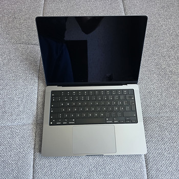 Apple MacBook Pro 14" A2442 M1 Pro 2021