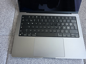 Apple MacBook Pro 14" A2442 M1 Pro 2021 (7 фото из 10)