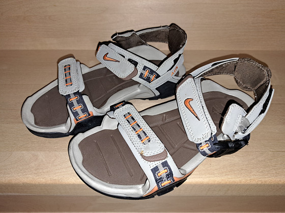 сандалии NIKE
