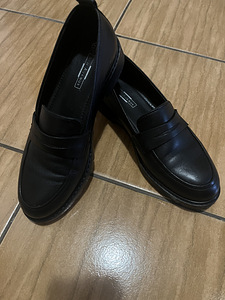 Лоферы женские (2 фото из 2)