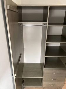 Väga kvaliteetne Unolik puidust riidekapp (7 foto / 8)