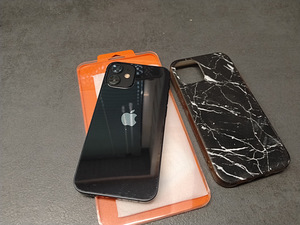 iPhone 12 mini 128gb bh 100, uus ekraan ka (1 foto / 4)