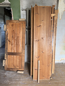 Retro Funk stiilis riidekapp (8 foto / 10)