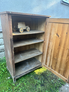 Antiikne riidekapp ( as -is) (1 foto / 10)
