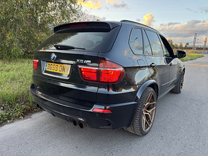 E70 X5M 4.4 408kw на запчасти (2 фото из 10)