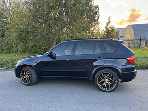 E70 X5M 4.4 408kw на запчасти (10 фото из 10)