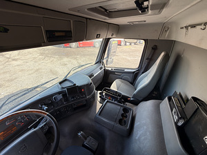 Volvo FM9 + кран (8 фото из 9)