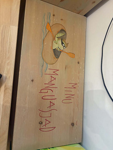 Täispuidust riidekapp ja mänguasjakast laste (3 foto / 4)