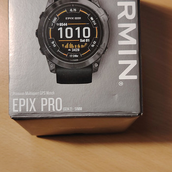 Часы Garmin