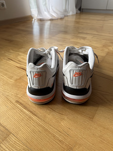 Nike Air Max tossud (2 foto / 4)