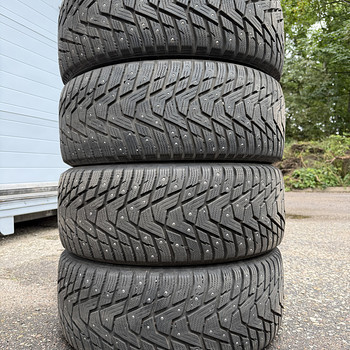 225/45/18 шипованные шины Hankook 7-8,5 мм