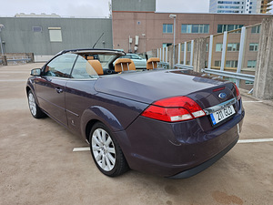 Ford Focus CC 2.0 107 кВт автомат | Pininfarina | 142 000 км (2 фото из 15)