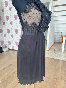 Kleit M/L (2 foto / 2)