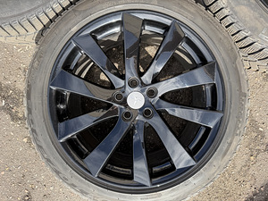 19" диски Tesla Model Y 5x114,3 + 255/45/19 m+s (6 фото из 9)
