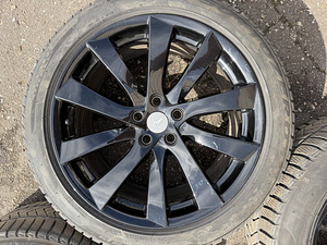 19" диски Tesla Model Y 5x114,3 + 255/45/19 m+s (7 фото из 9)