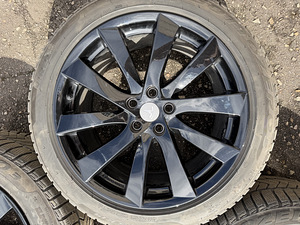 19" диски Tesla Model Y 5x114,3 + 255/45/19 m+s (8 фото из 9)
