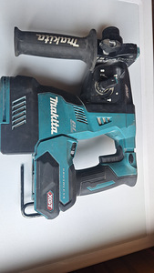 Makita xgt 40v HR003GM201 kasutatud korralik (1 foto / 3)