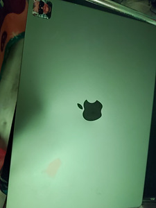 MacBook Pro m1 16" 2021 (1 фото из 3)