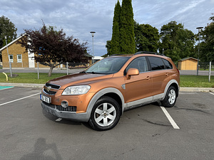 Chevrolet Captiva (2 фото из 14)