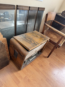 Vintage ja antiikmööbli komplekt – 11 eset (6 foto / 10)