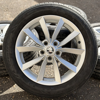 17" оригинальные диски Skoda 5x112 + летние шины 225/50/17