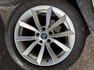 17" Skoda originaalveljed 5x112 + suverehvid 225/50/17 (7 foto / 9)