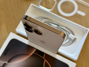 Apple IPhone 16 Pro Max Desert 256GB в очень хорошем состоянии. Аккумулятор 93% (4 фото из 8)