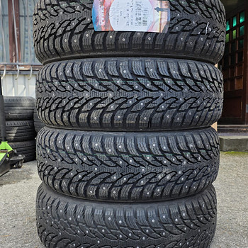 Шины R18 225 60 18 Nokian Hakkapeliitta 9 SUV, новые