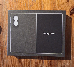 Samsung Galaxy Z Fold 8 256GB lavender (UUS) (1 foto / 2)