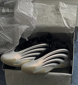 Adidas harden volume 9 (1 foto / 2)