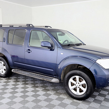 Nissan Pathfinder Comfort 4x4 2.5 dCi 128kW