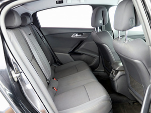 Peugeot 508 Elegance ATM 1.6 HDi 82kW (7 фото из 7)
