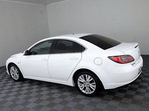 Mazda 6 Elegance 2.0 108kW (4 фото из 7)