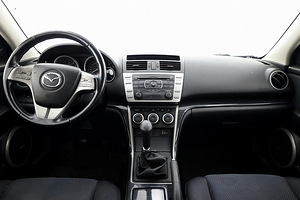 Mazda 6 Elegance 2.0 108kW (5 фото из 7)