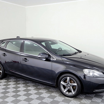 Volvo V40 Momemtum 1.6 D4 84kW