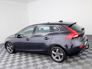 Volvo V40 Momemtum 1.6 D4 84kW (4 foto / 7)