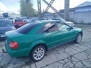 Audi A4 Comfortline Facelift 1.6 74kW (3 фото из 7)