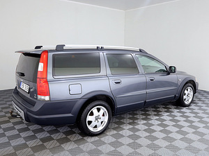Volvo XC70 Summum Facelift ATM 2.4 D5 136kW (3 фото из 7)