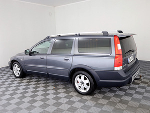 Volvo XC70 Summum Facelift ATM 2.4 D5 136kW (4 фото из 7)