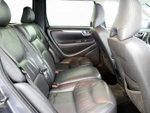 Volvo XC70 Summum Facelift ATM 2.4 D5 136kW (7 фото из 7)