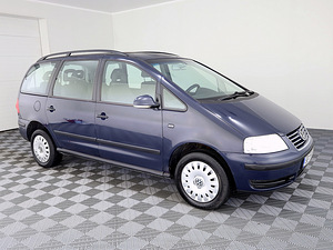Volkswagen Sharan Comfortline Facelift ATM 1.9 TDI 85kW (1 фото из 8)