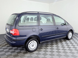 Volkswagen Sharan Comfortline Facelift ATM 1.9 TDI 85kW (3 фото из 8)