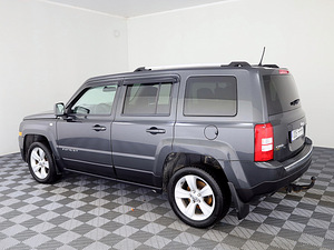 Jeep Patriot Facelift 2.1 CRD 120kW (4 foto / 7)